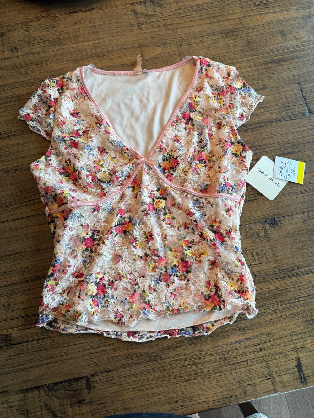 Charmed Hearts laced floral top- cream/pink size medium